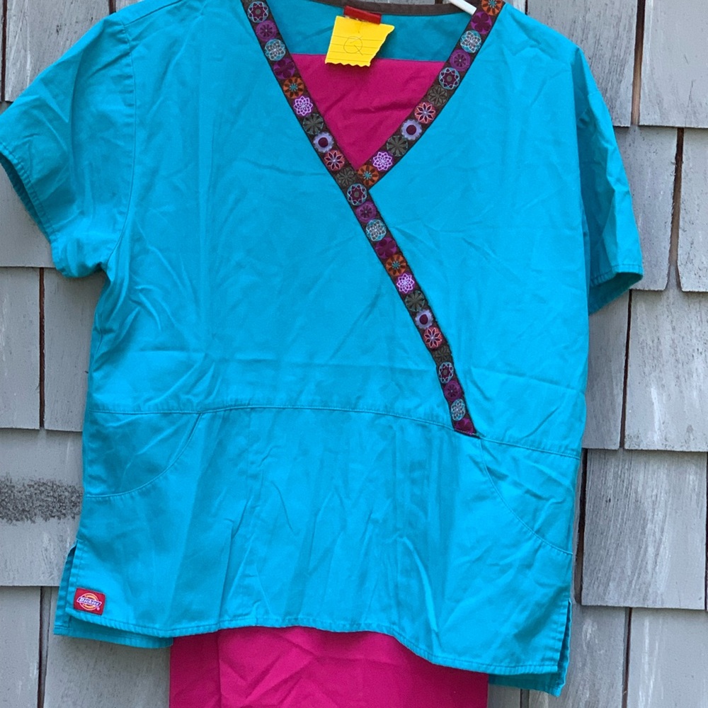 Scrub Set